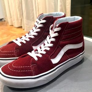 Size 7.0 maroon vans.
